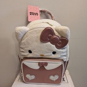 Backpack Her Universe